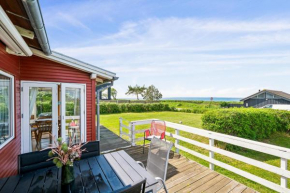 An Older Holiday Home With A Panoramic View Of The Bay Of Aarhus,